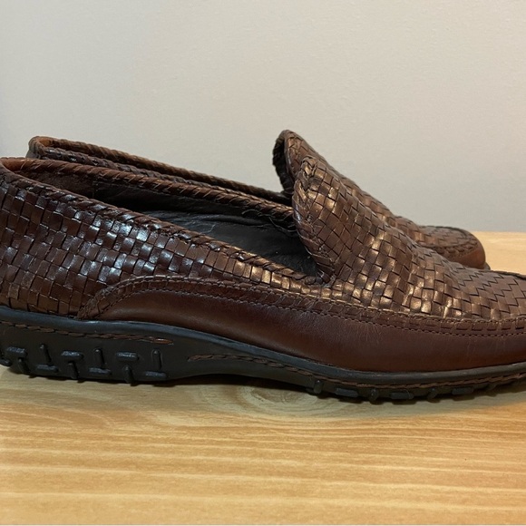 Cole Haan Brown Flats Loafers with Rounded Toe - Picture 10 of 12